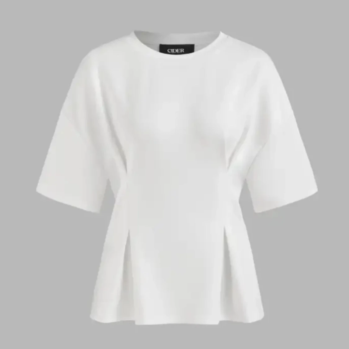 Vit blus från Cider med vida ärmar i storleken XS💕