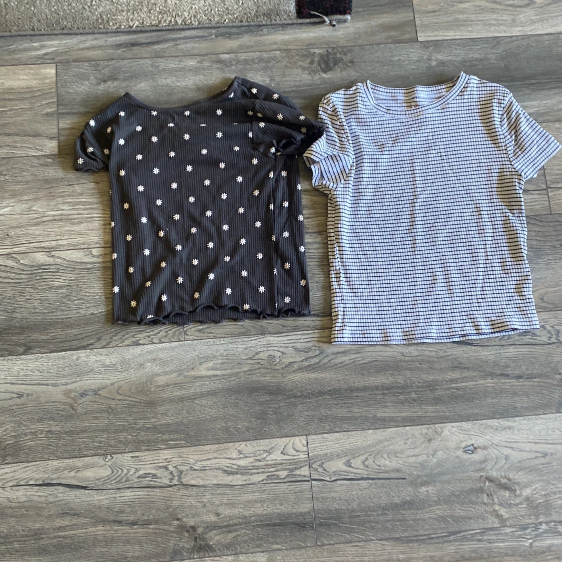 Svart blommig ribbad topp Primark