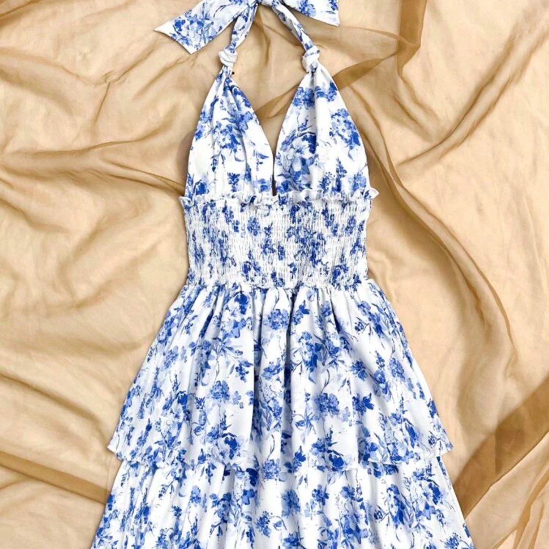 Blommig halterneck klänning 