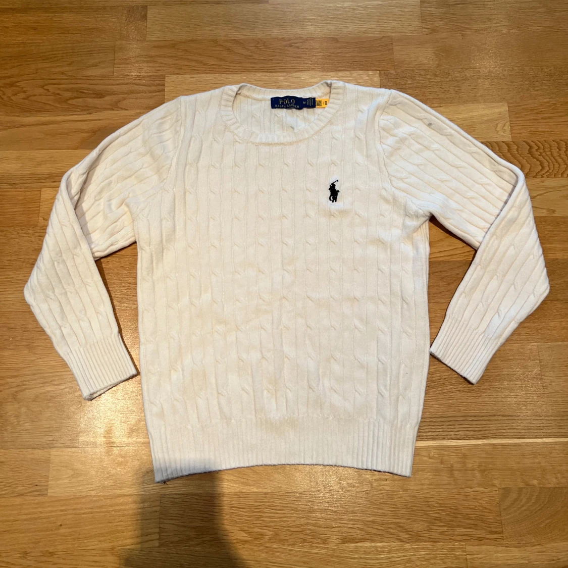 Vit kabelstickad tröja från Polo Ralph Lauren