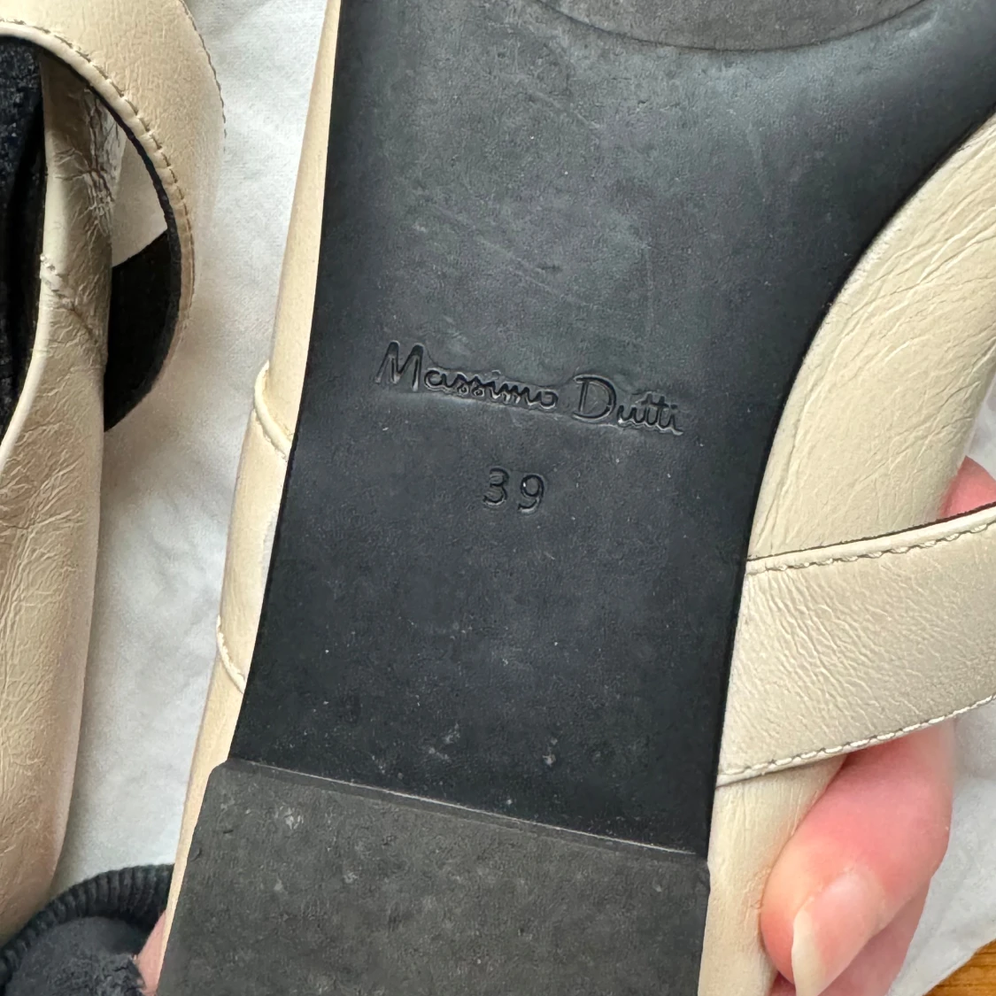 Beige ballerinaskor från Massimo Dutti - 3