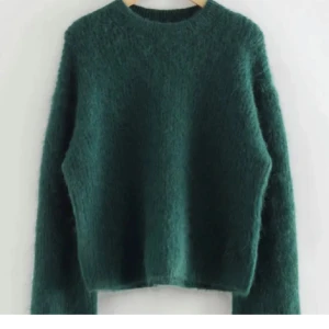 &otherstories - Säljer denna jättefina tröja ifrån &otherstories som inte finns längre. Det är en Mohair tröja i en sån fin färg i storlek S ❤️knappt använd och köptes för 1450kr 