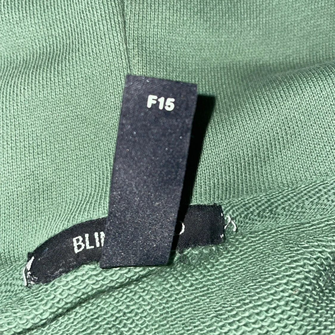 Grön ziphoodie från Bling Lucid - 3