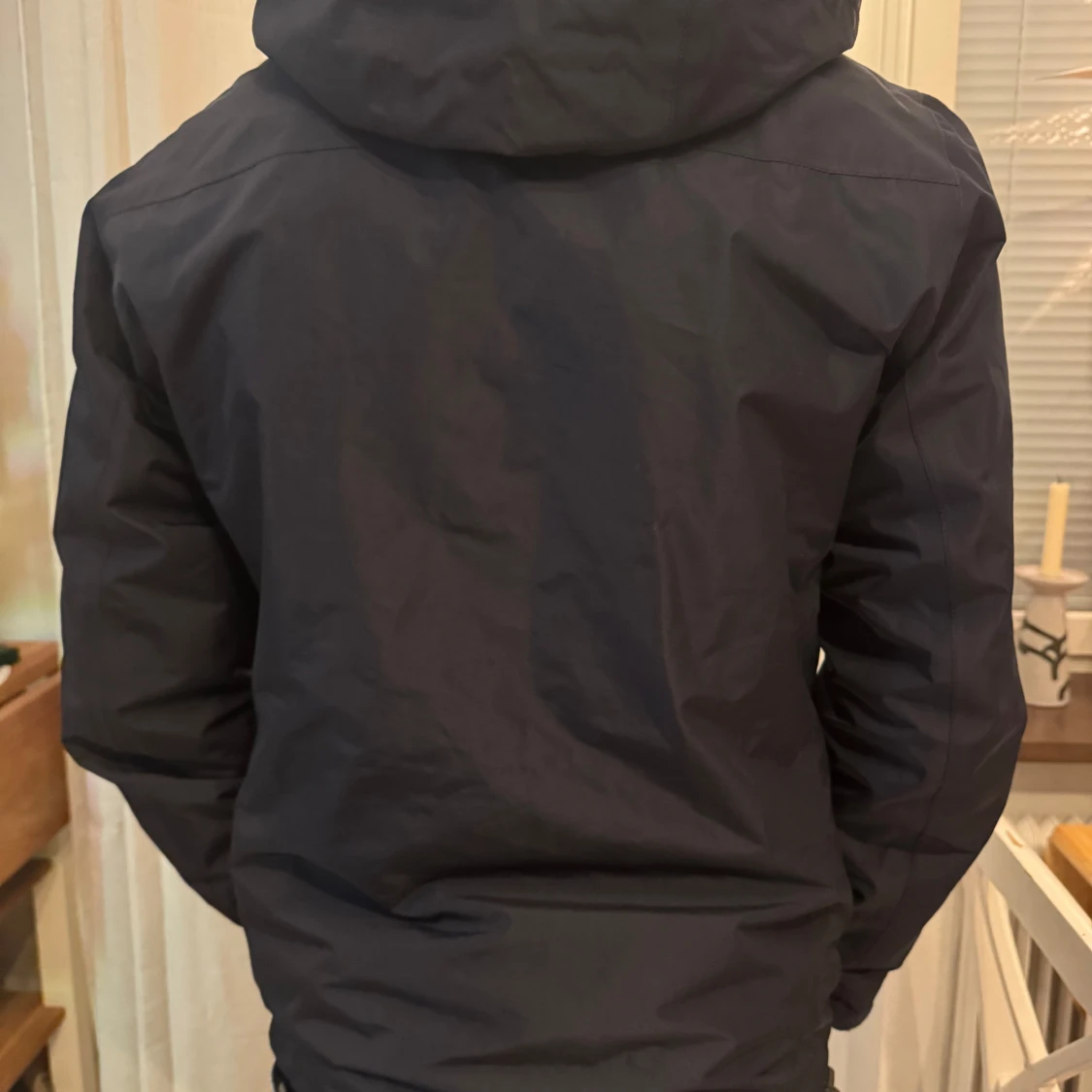 Helly Hansen windbreaker  - 4