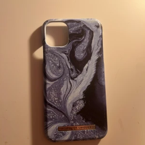 iDeal of Sweden skal - Säljer ett mobilskal från iDeal of Sweden till iPhone 11 🩵🩵