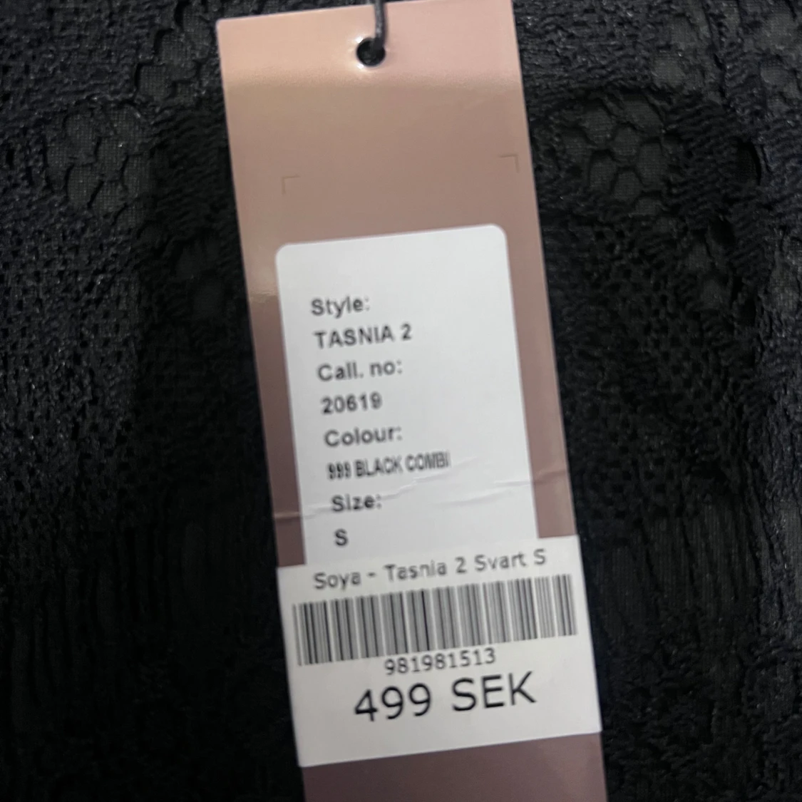 Svart spetsklänning från Soyaconcept - 1