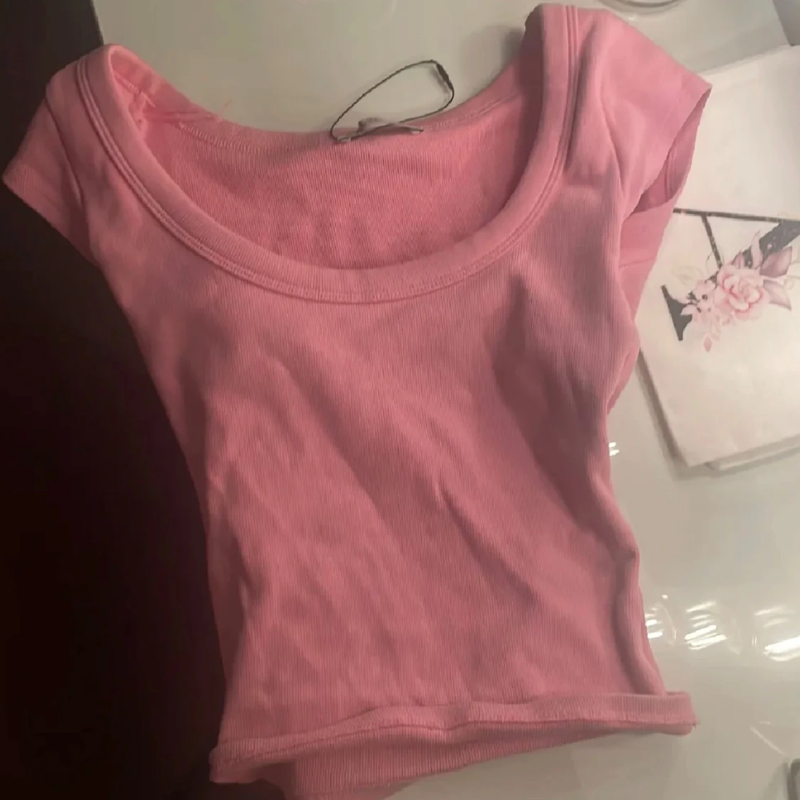 Rosa ribbad croppad topp