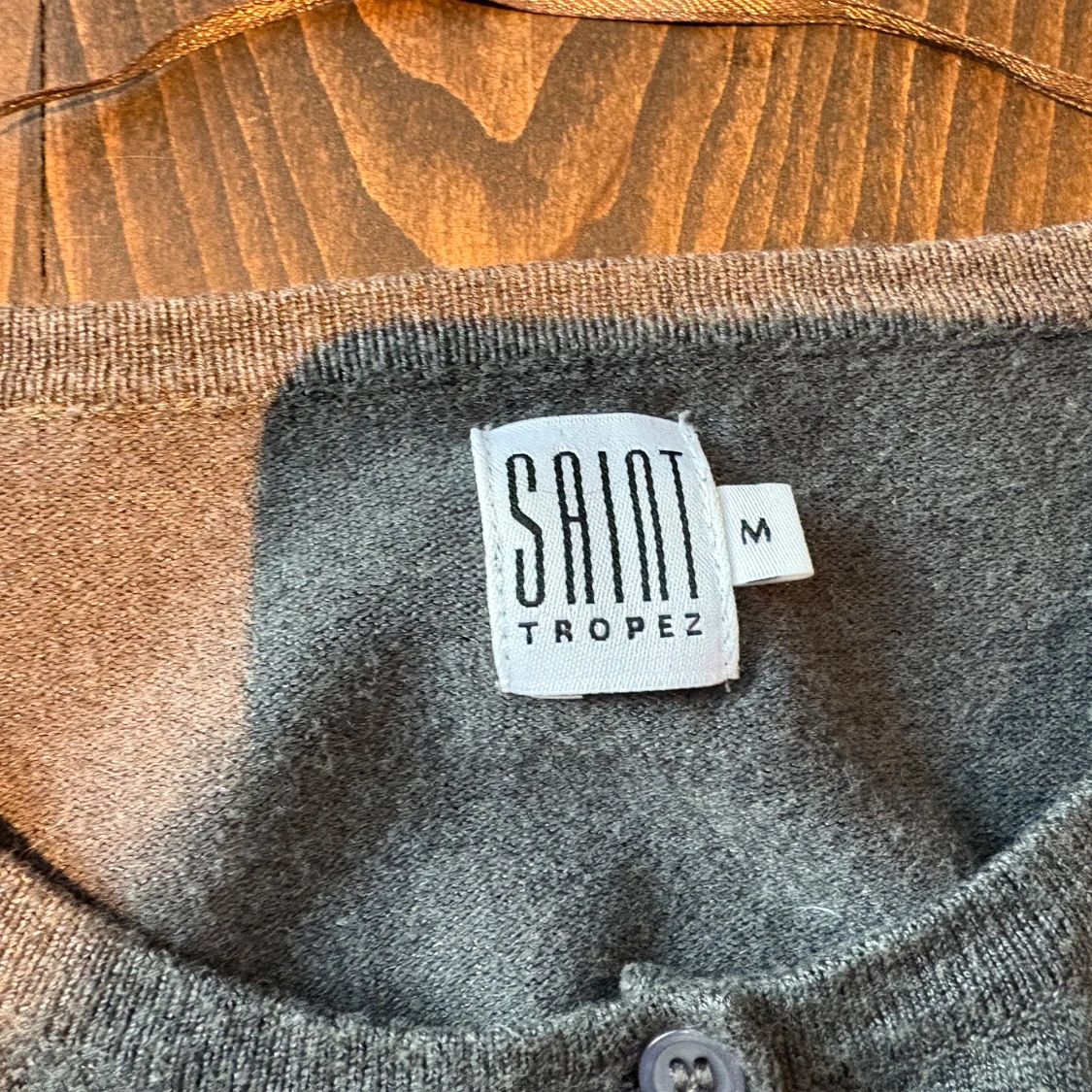 Grå kofta från Saint Tropez - 1