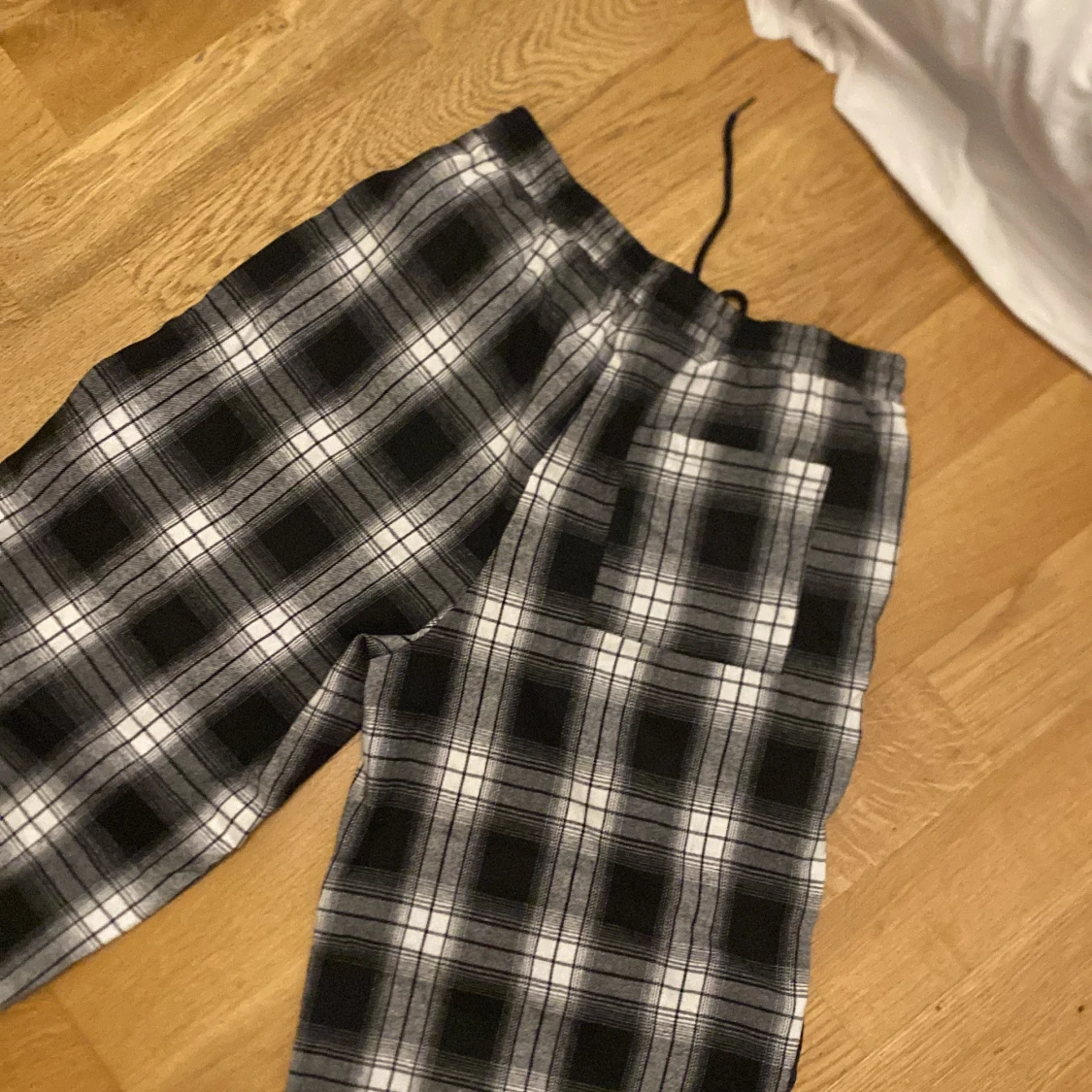 Baggy pyjamasbyxor - 1