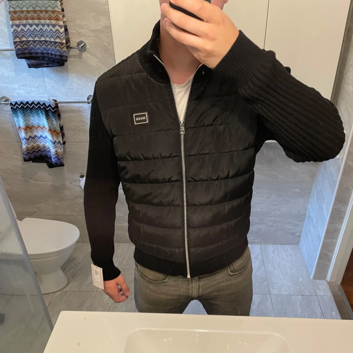 Svart pufferjacka från Hugo