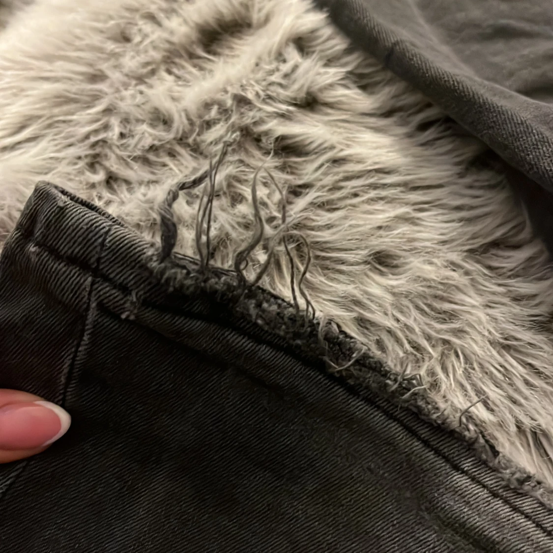 Svarta/mörkgråa bootcut jeans från 157! - 4