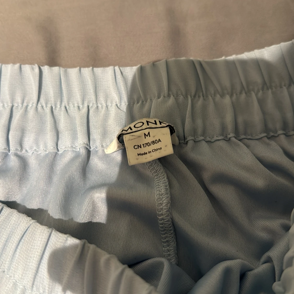 Ljusblå långkjol från Monki - 1