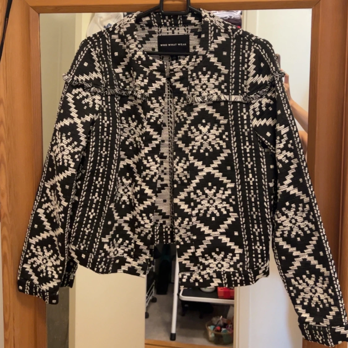 Svartvit mönstrad jacka från Who What Wear - 1