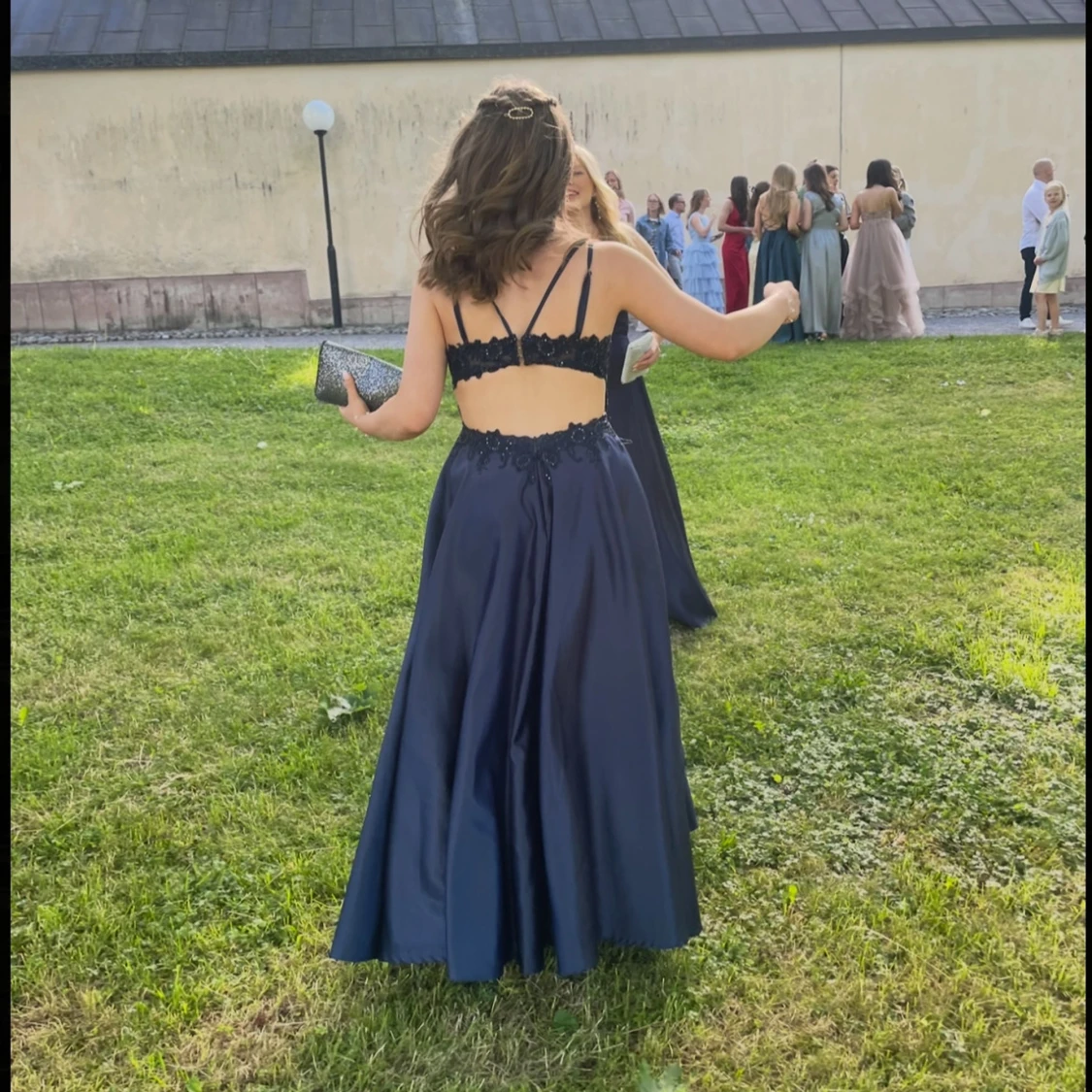 Mörkblå balklänning - 1