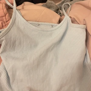 babyblå linne - babyblå linne