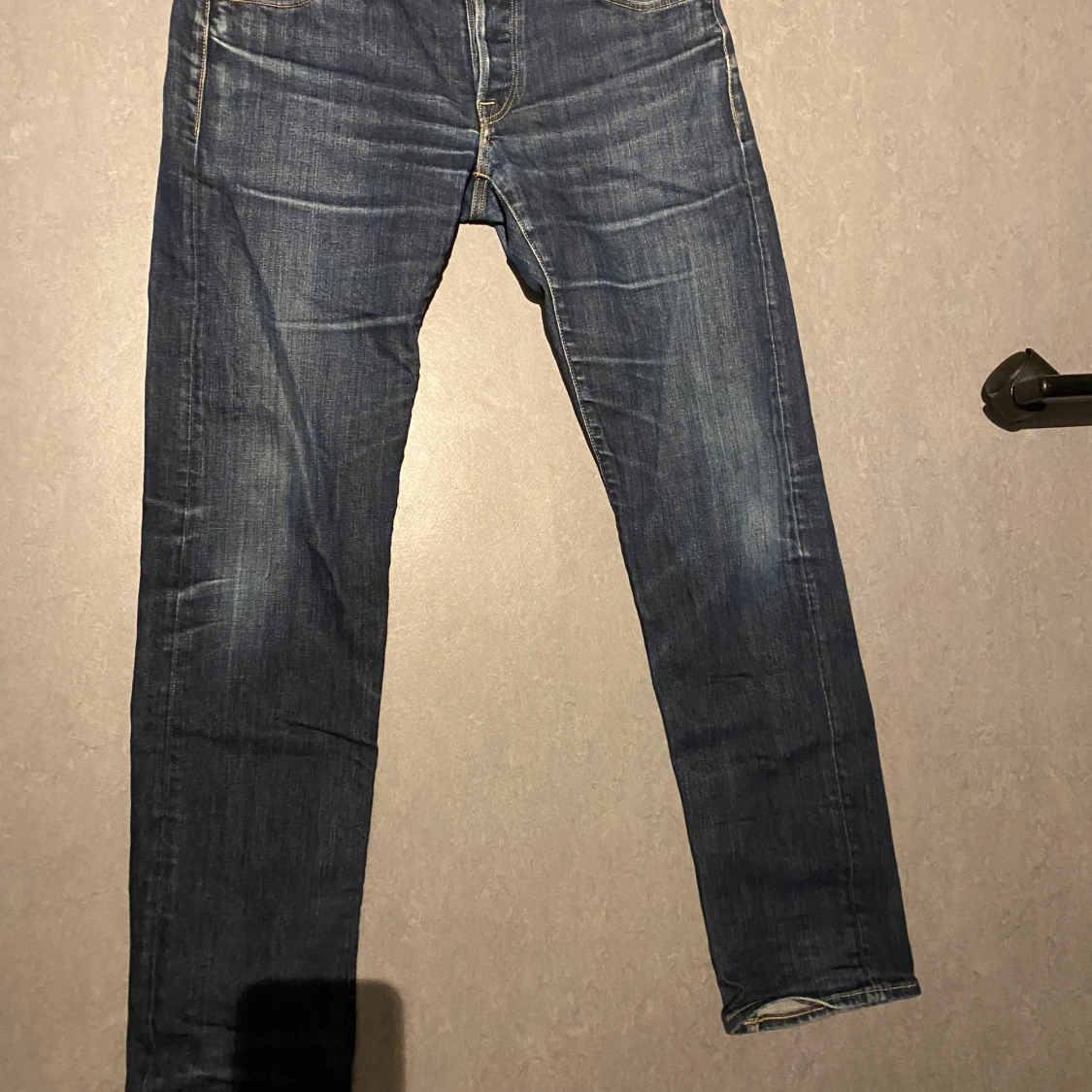 Mörkblå jeans från Replay - 2