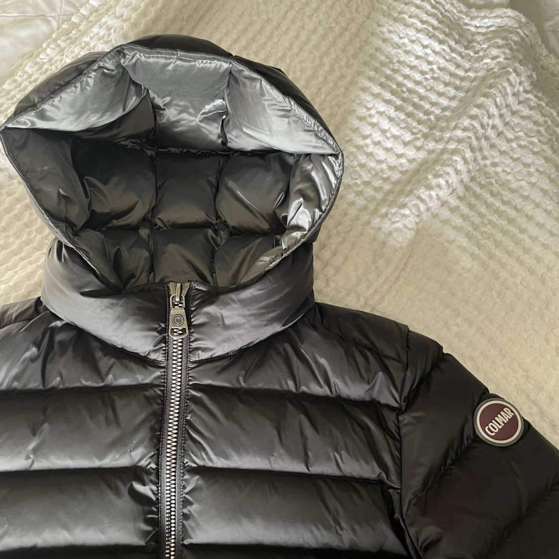 Svart dunjacka från Colmar - 2