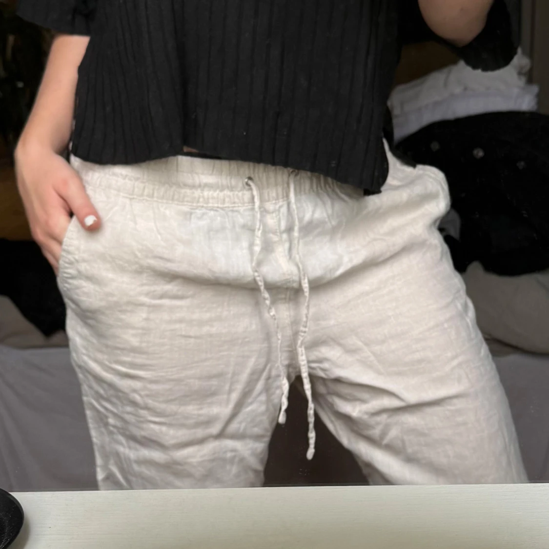 Beiga linnebyxor med dragsko - 1