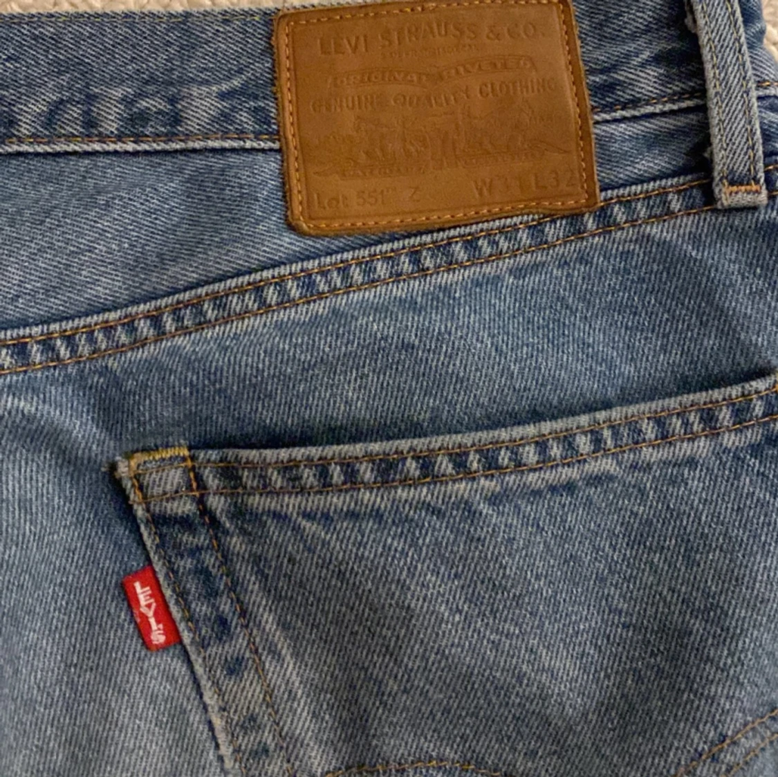 Levis 551 straight 31 32 - 2