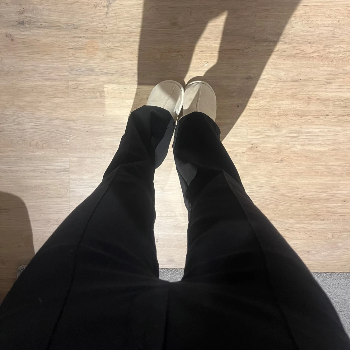 Svarta kostymbyxor - 1