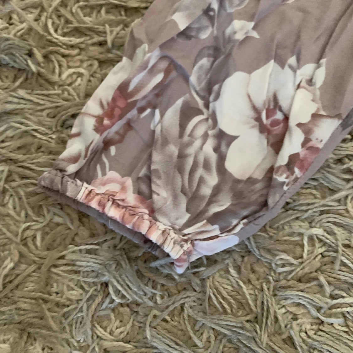 Blommig långärmad blus från Bodyflirt - 3