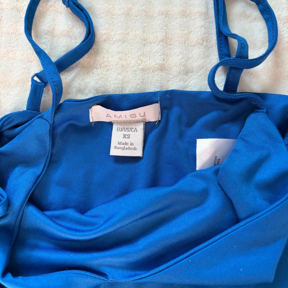 Blå croppad linnetopp från Amisu - 3