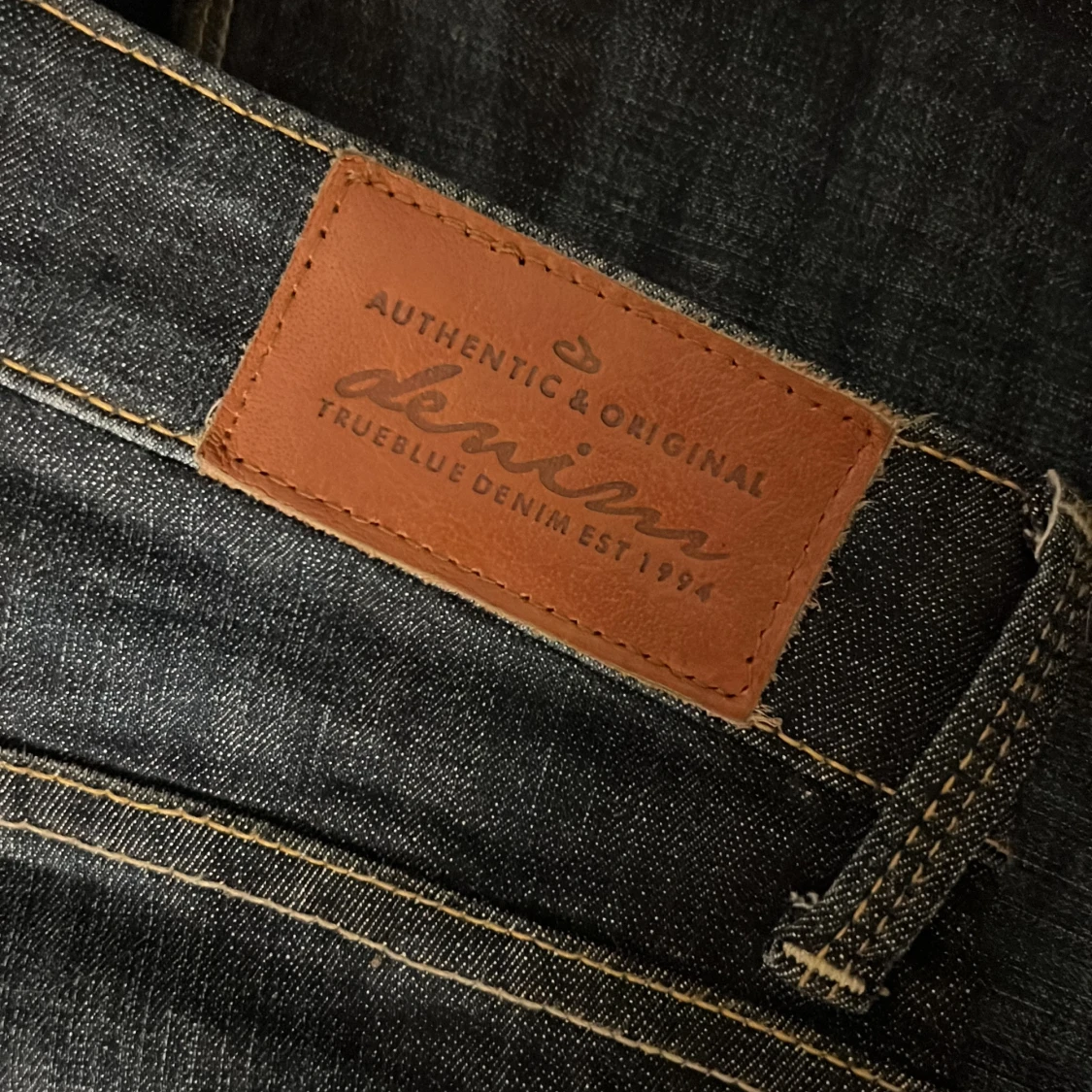 Mörkblå jeans från Lindex Denim - 3