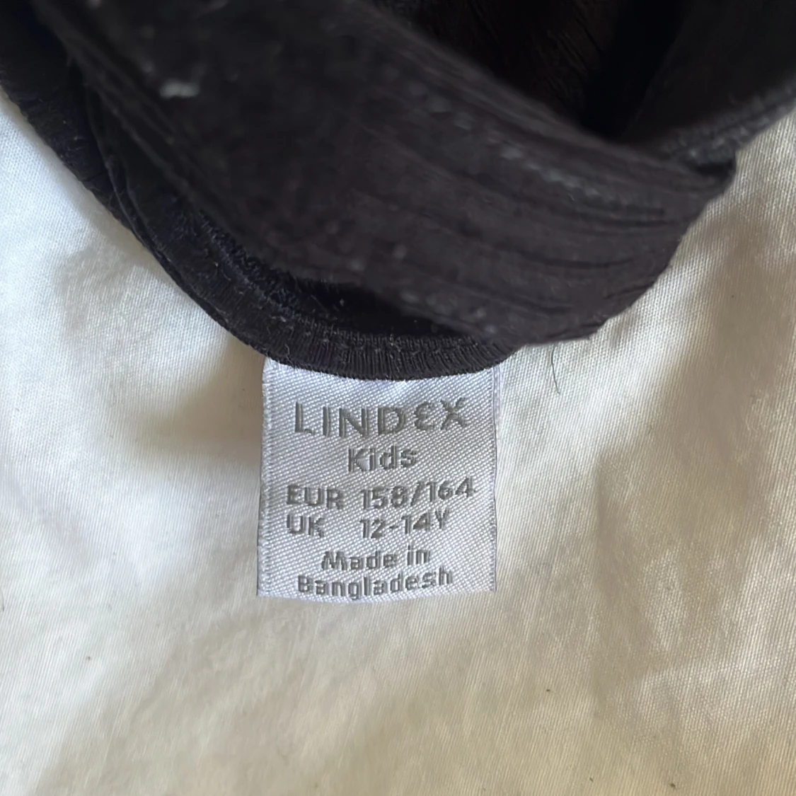 Svart ribbad långärmad tröja Lindex - 2