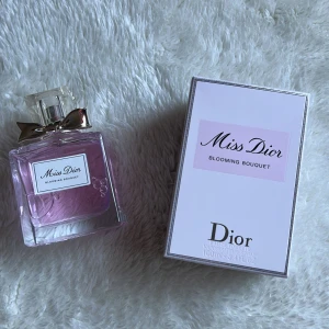 Miss Dior Blooming Bouquet 100ml - Miss Dior Blooming Bouquet Eau de Toilette 100ml. 