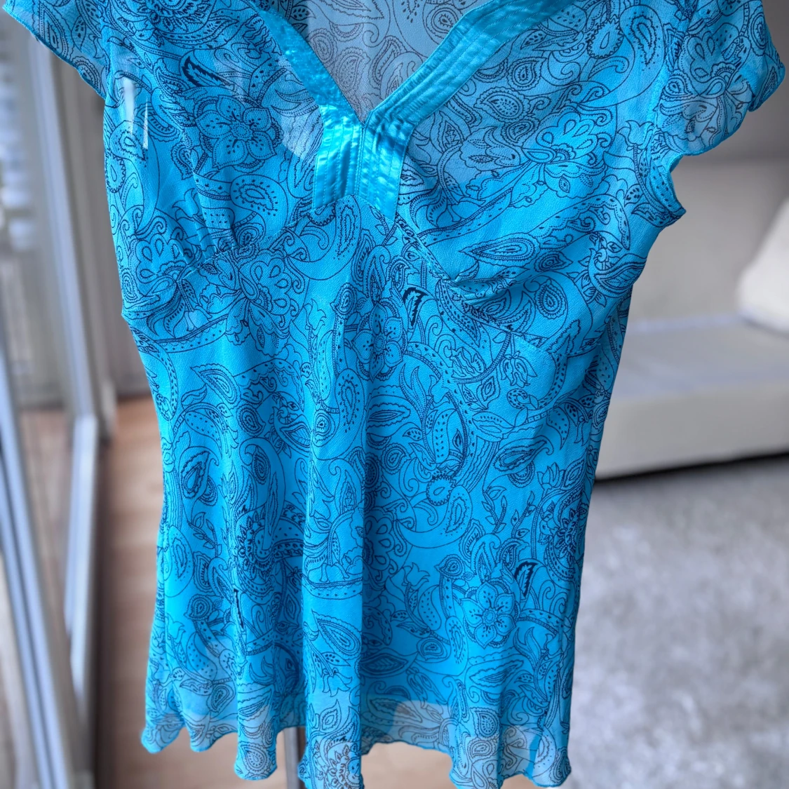 Turkos/blå mönstrad set kjol och blus  - 2