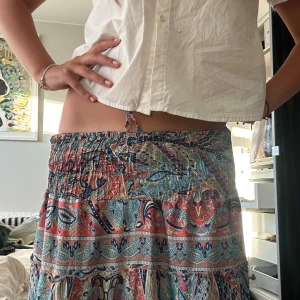 Långkjok - Så snygg och skön långkjok köpt i italien. Har ett hål nånstans men inget jag hittar just nu så därför inget som märks av. 