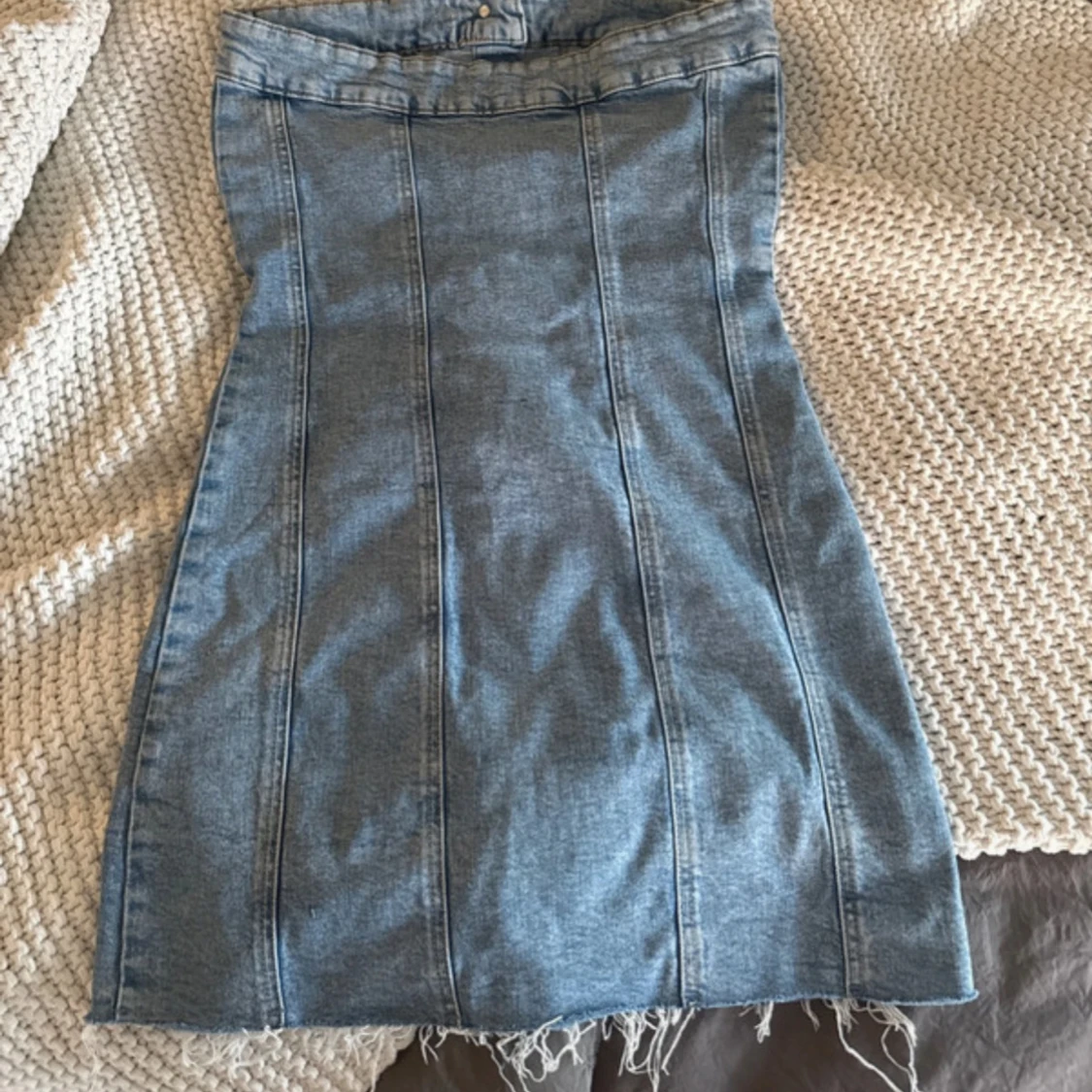 Gina Tricot jeansklänning - 3