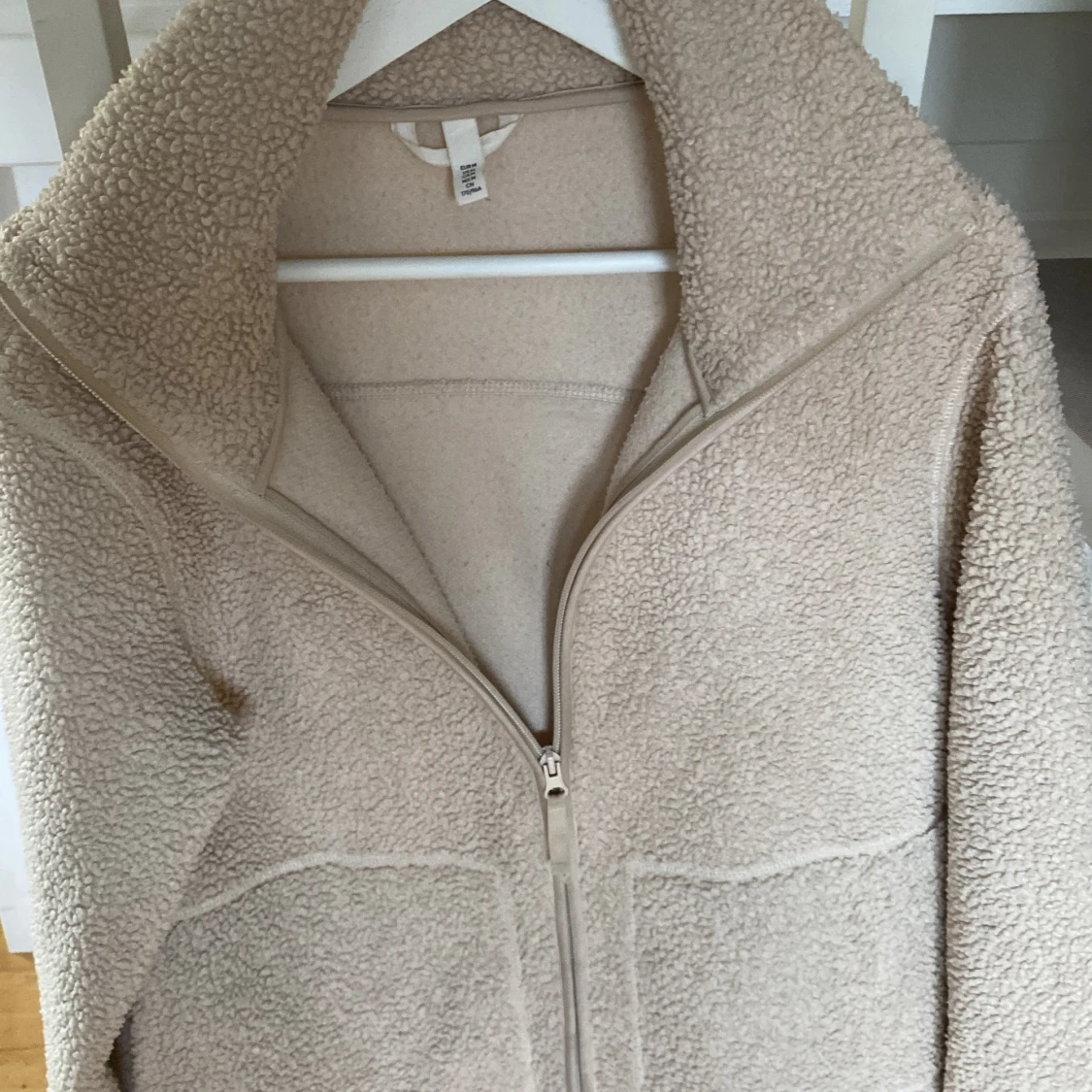 Beige teddyjacka med dragkedja M - 3