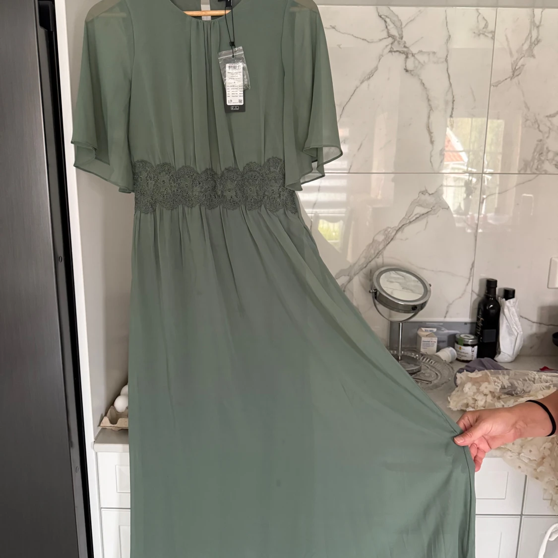 Grön långklänning från Vero Moda - 1