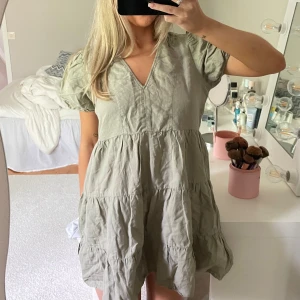 Klänning Zara - Så söt klänning!!