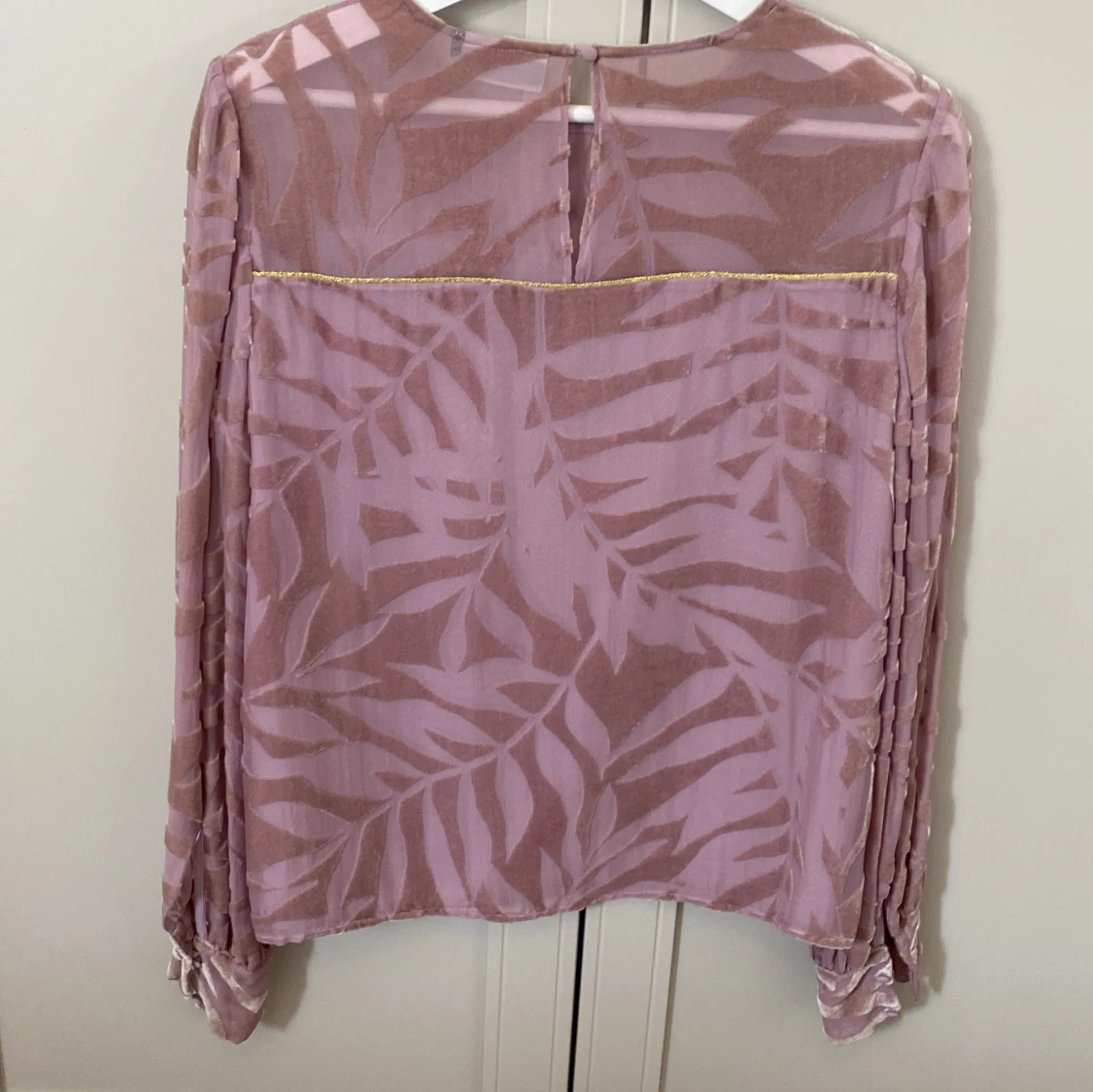 Rosa blus från Day i viskos och silke - 1