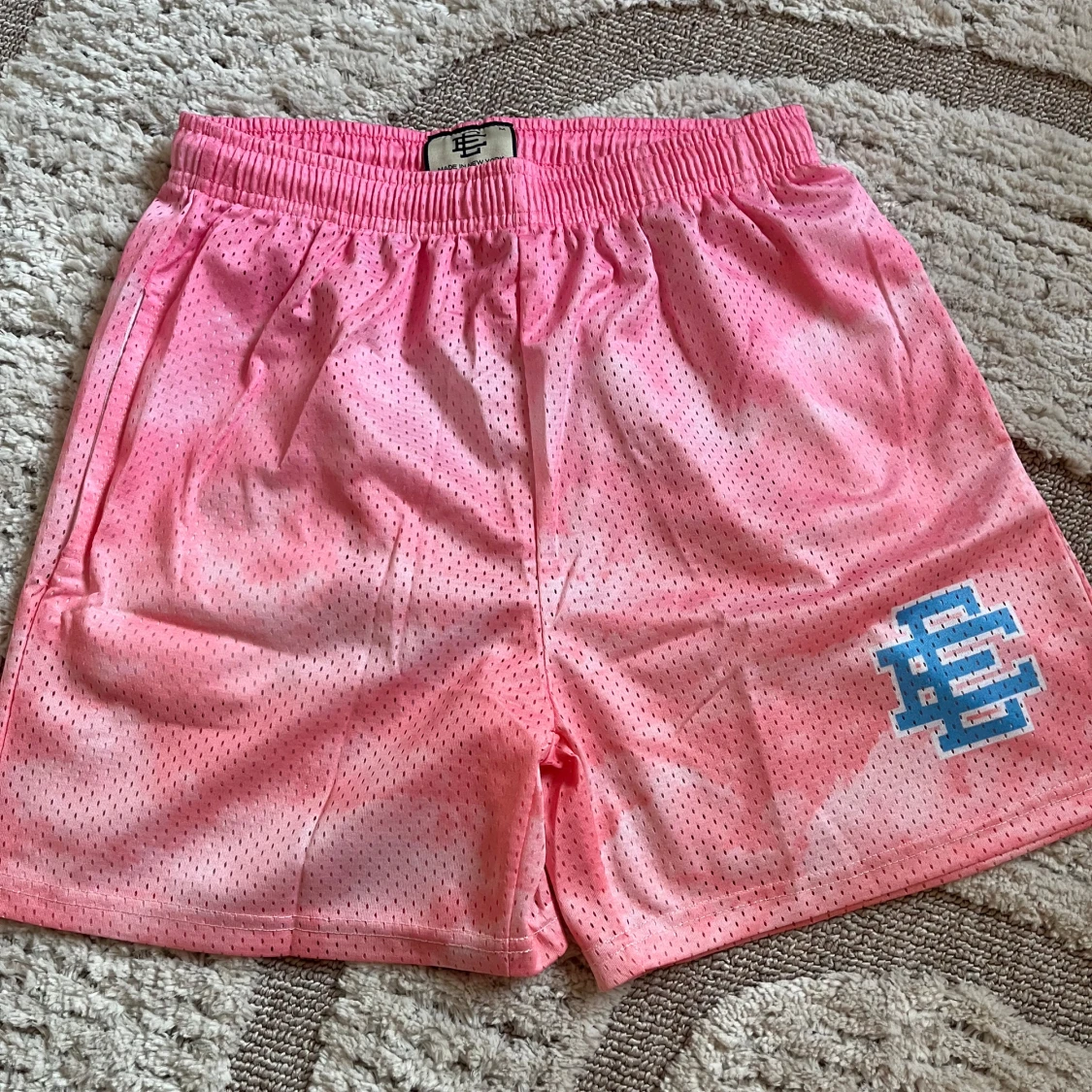 Ee shorts