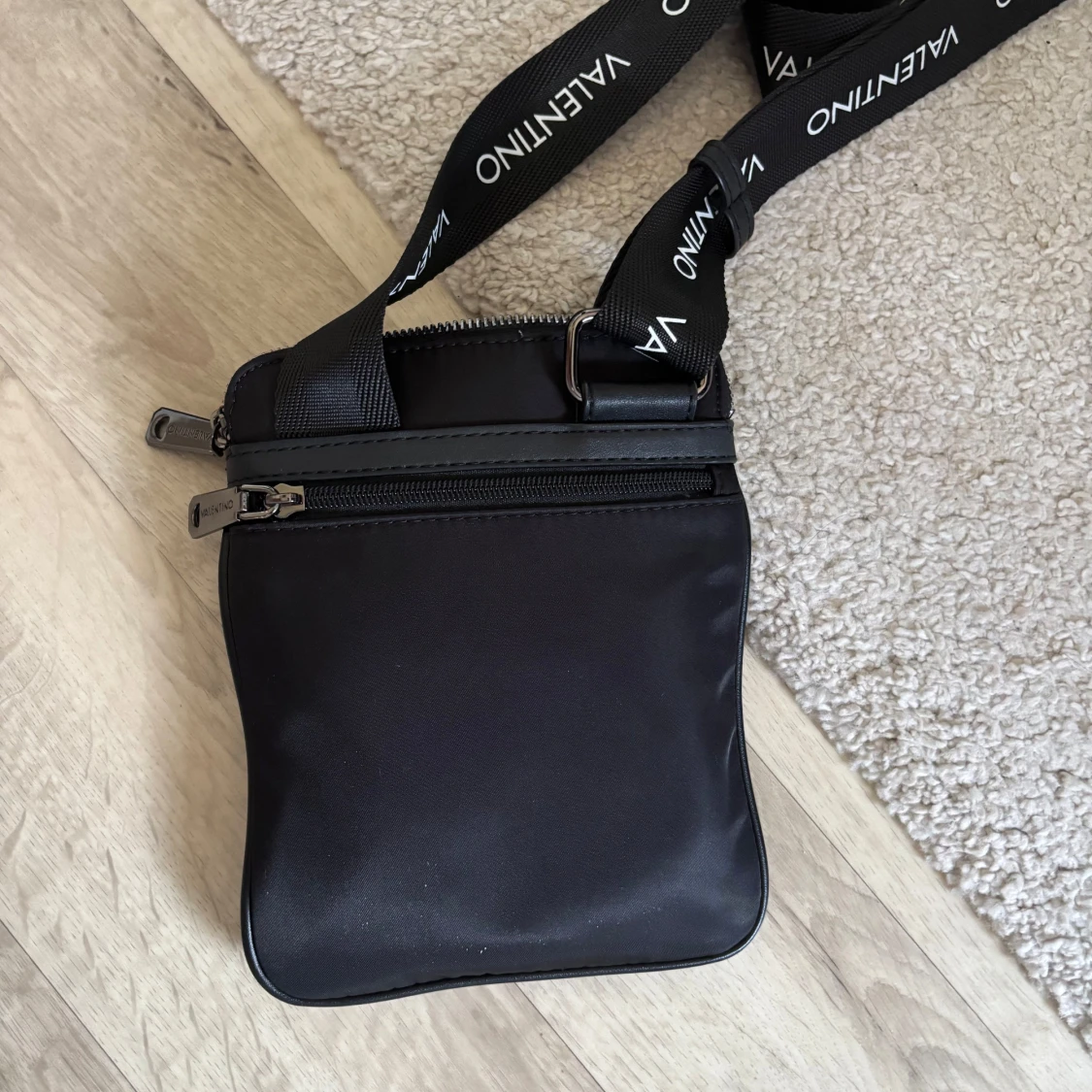 Valentino Axelväska - 1