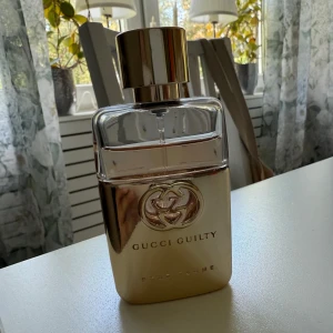 Parfym Gucci - 30 ml, har använt den några gånger