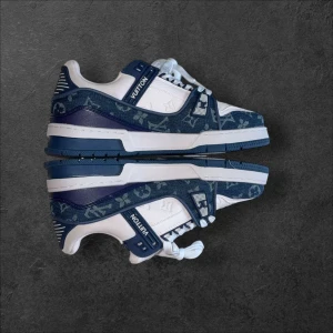 Louis vuttion skor - Helt nya LV skor storlek 44 ny pris 12800 nytt sick