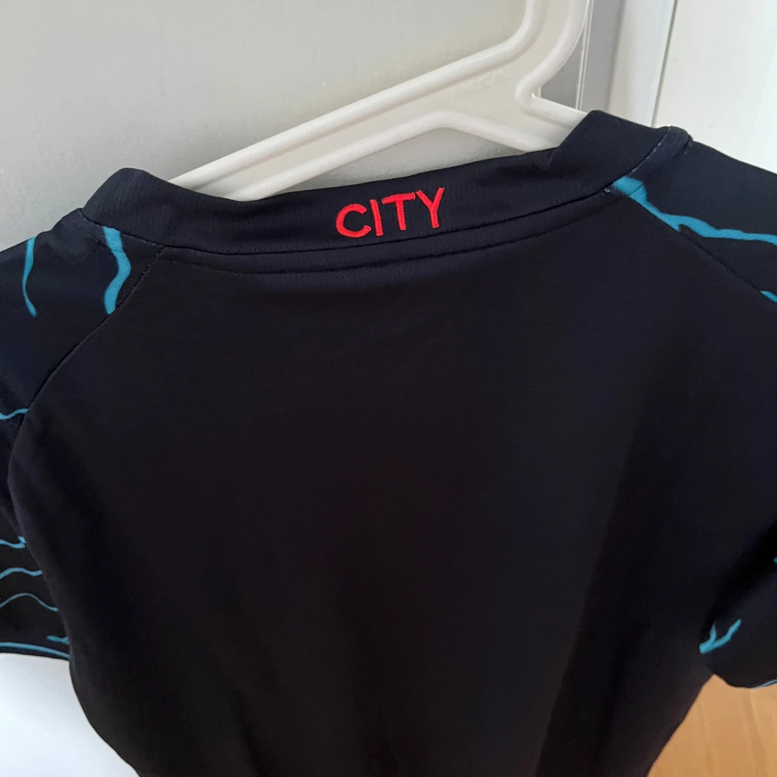 Man City bortatröja - 4