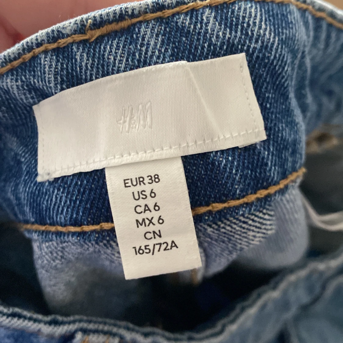 Blå cargobyxor i jeans från H&M - 2