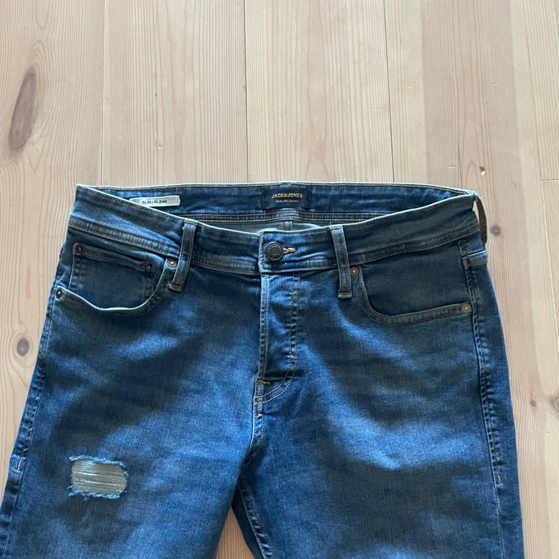 Blå jeans från Jack & Jones - 1