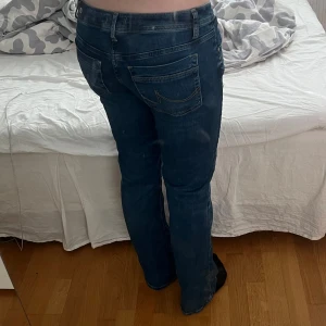 LTB jeans - Säljer dessa jätte fina ltb jeans modell valerie storlek 29/32 pga att dom är för stora för mej. Pris kan diskuteras och skriv för mer bilder💞 