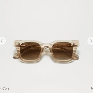 Glasögon från chimi i 04 ecru  - Låda följer med