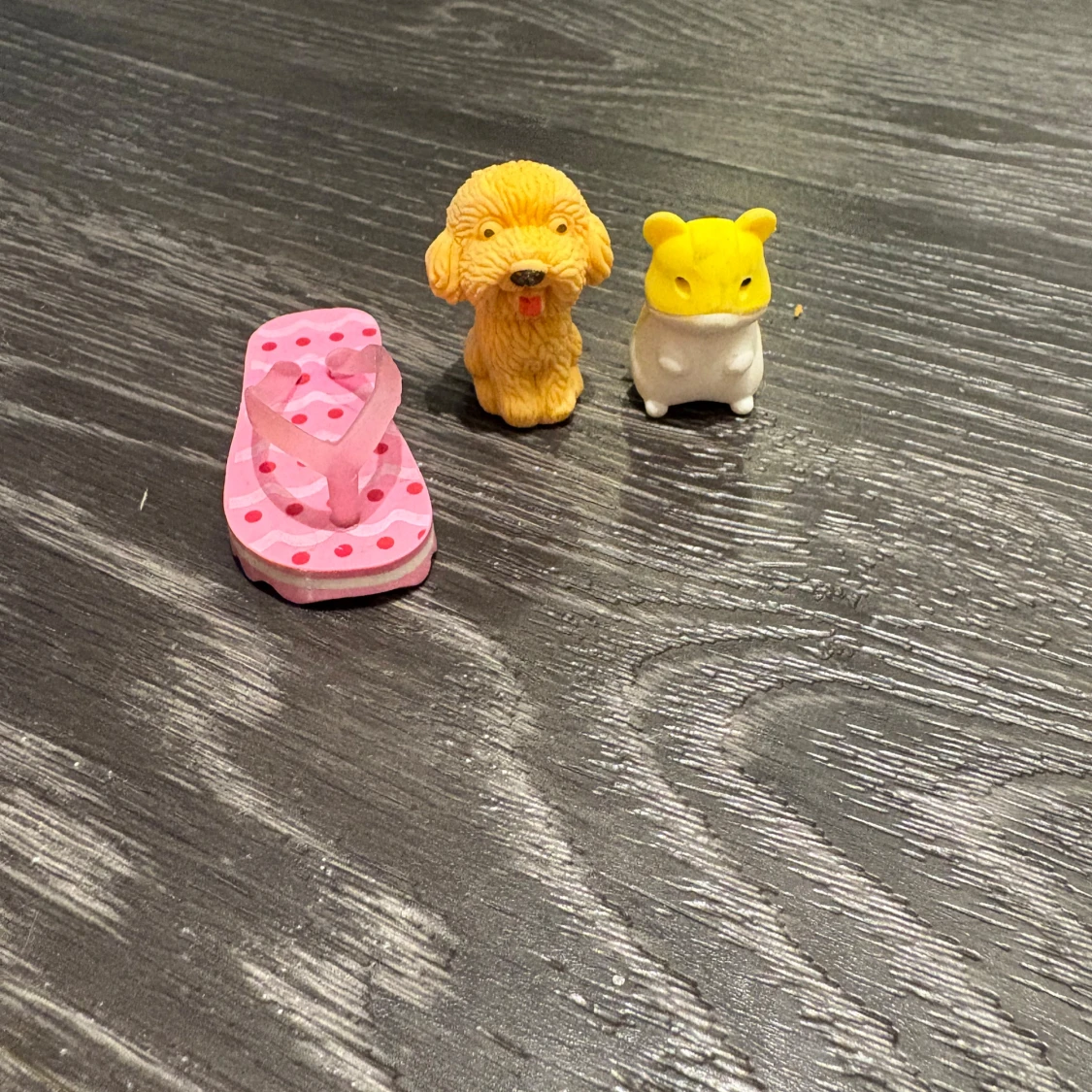 Mini rosa sandaler med prickigt mönster