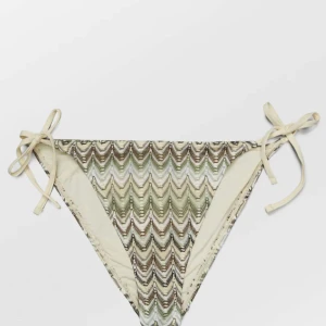 Beck Söndergaard bikini  - helt ny underdel som inte kommer till användning. Nypris 419kr 🩷