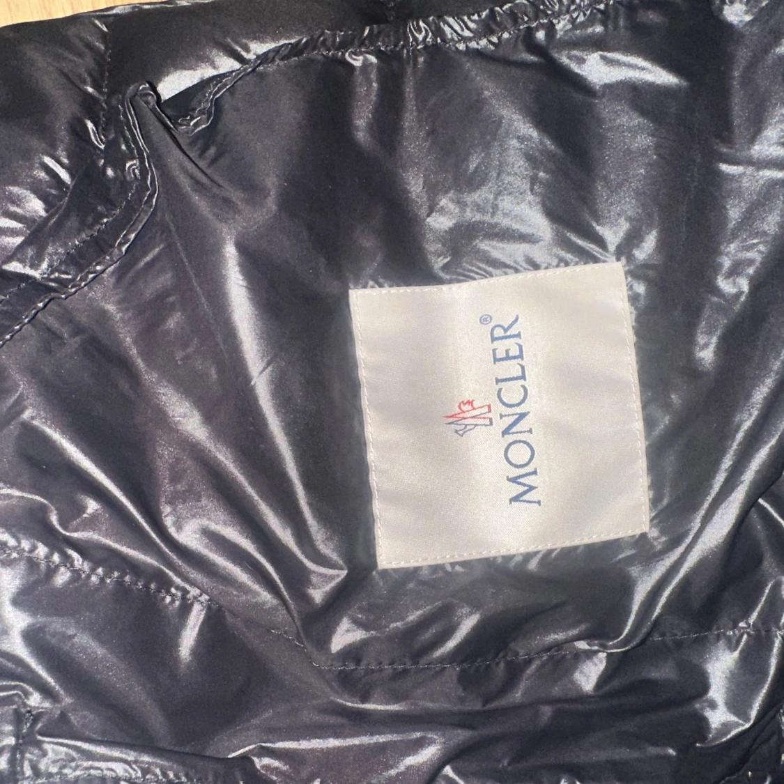 Svart Moncler Acourus - 2