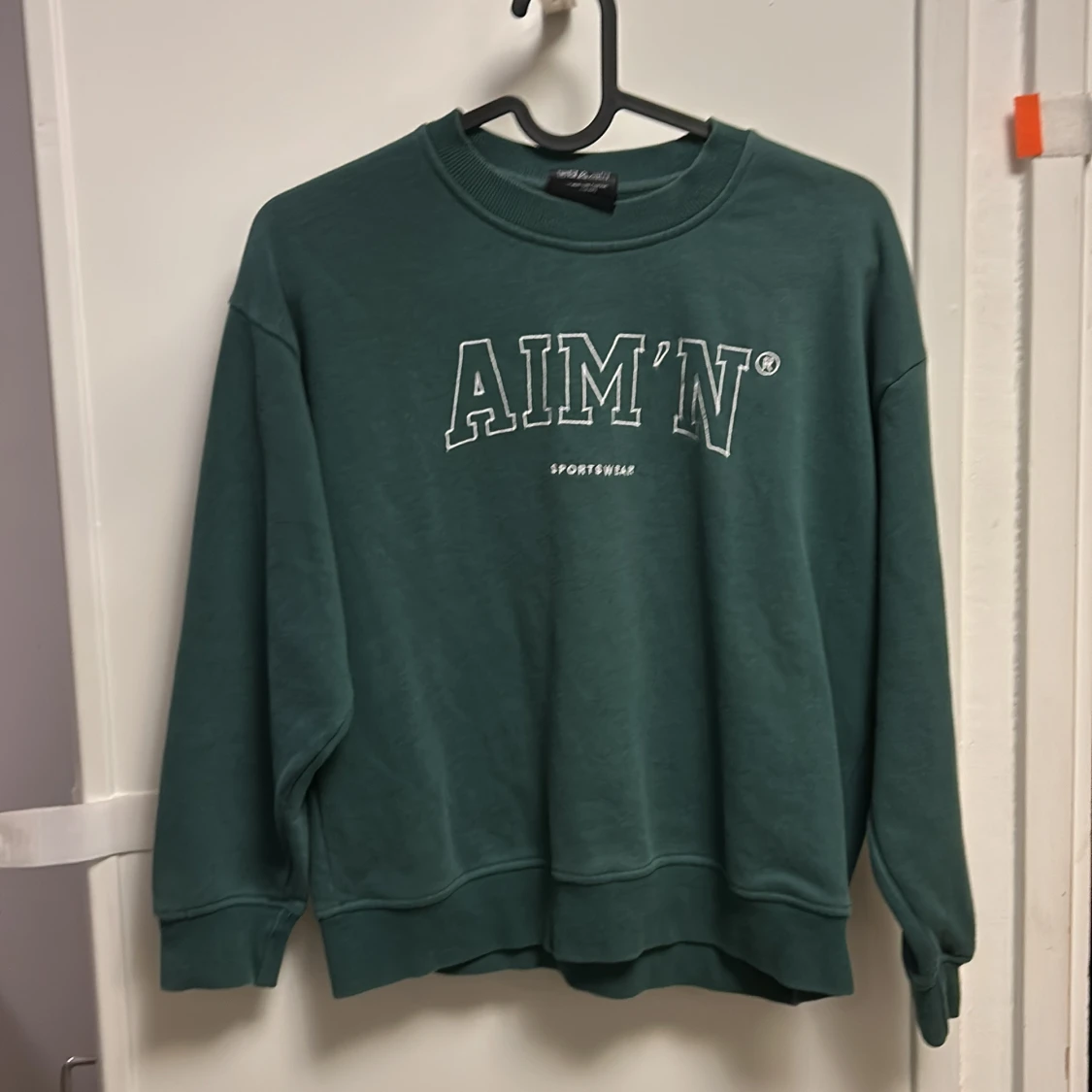 Grön sweatshirt från AIM'N