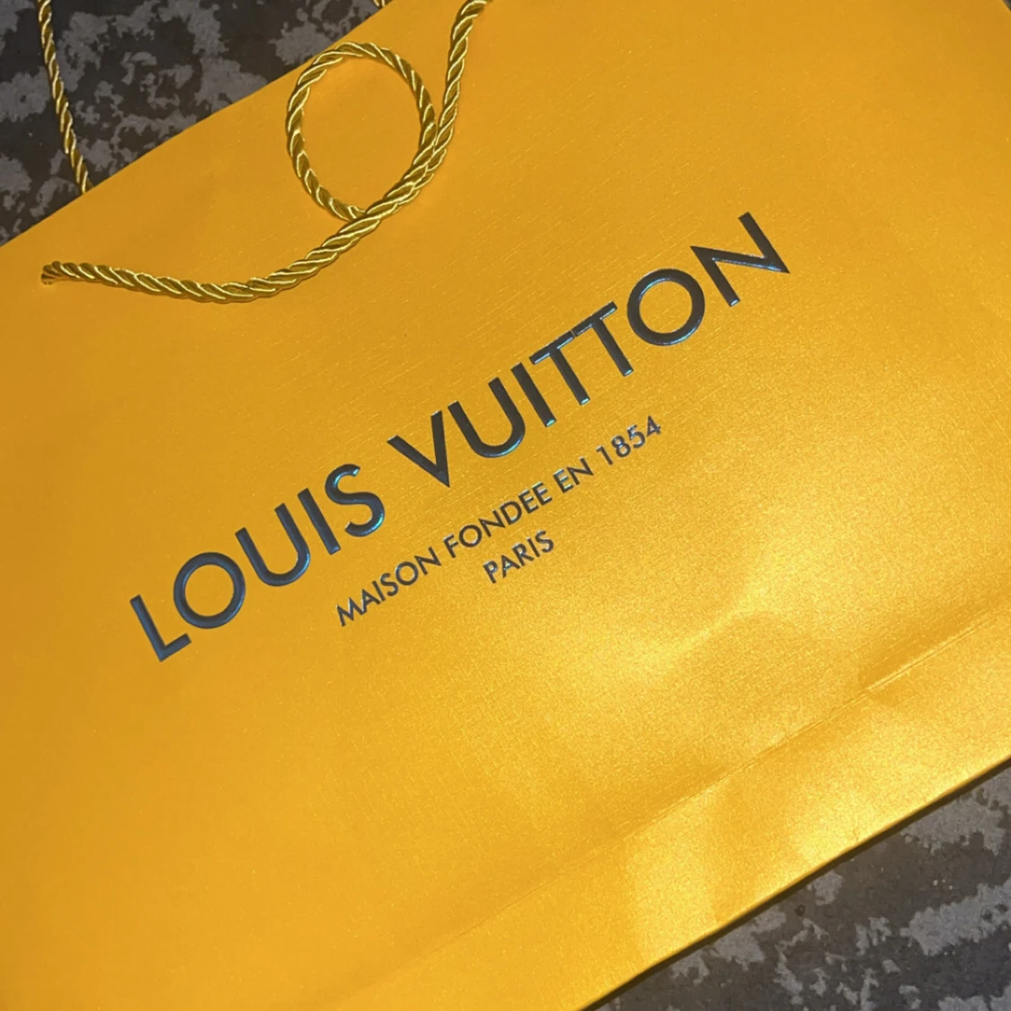 Black Louis Vuitton monogram Scarf - 4